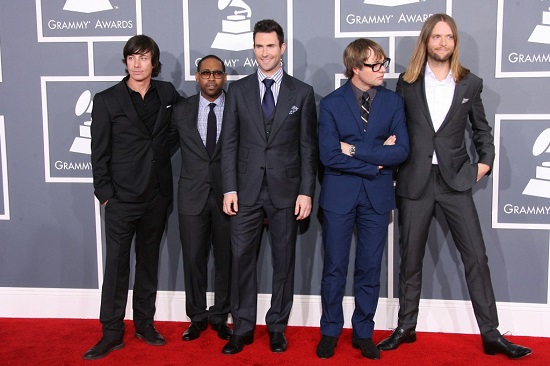 maroon 5 ganando un mtv en el a�o 2004