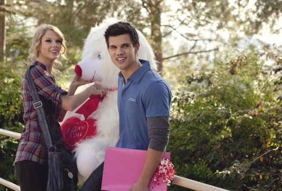 valentine�s day con taylor lautner